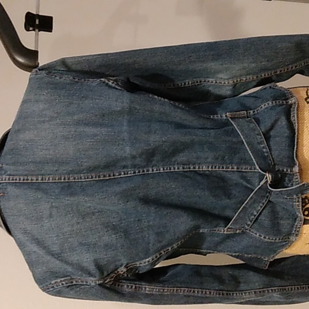 Chaps Denim jacket sz medium - Picture 6 of 8